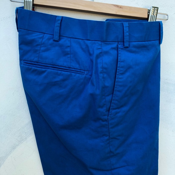 Men’s Red Saks Fifth Avenue Blue Trim Fit Pants - Picture 7 of 9